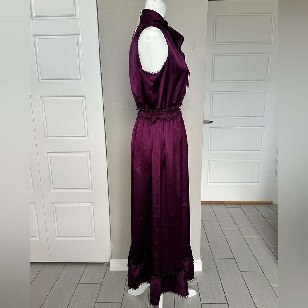 Max Studio satin dress - Picture 6 of 10